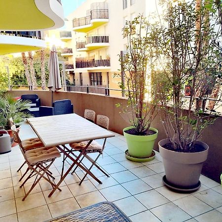 Grand Appartement Avec Garage Et Terrasse 卡斯泰尔诺勒莱 外观 照片