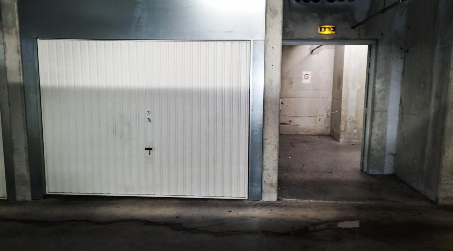 Grand Appartement Avec Garage Et Terrasse 卡斯泰尔诺勒莱 外观 照片