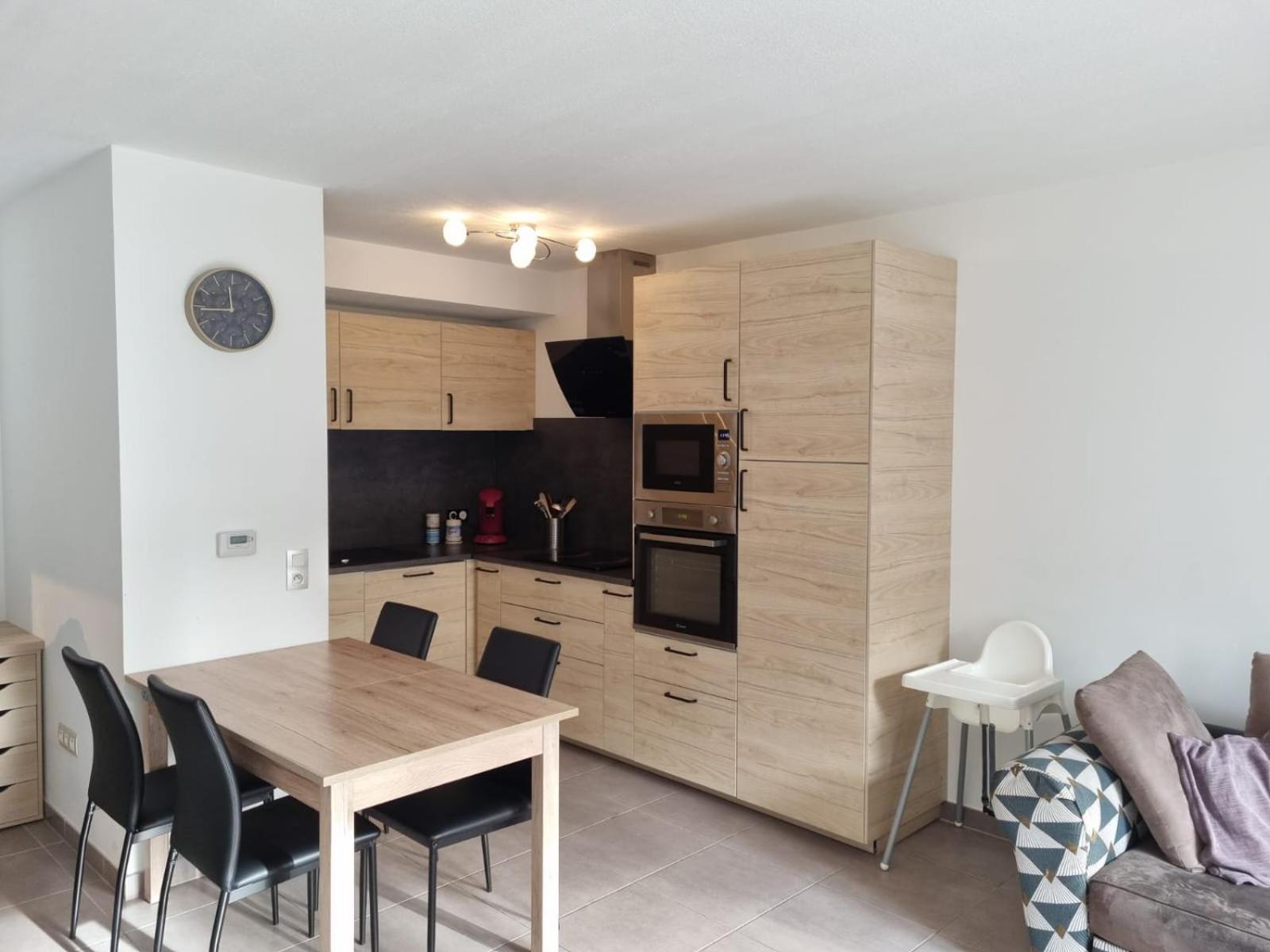 Grand Appartement Avec Garage Et Terrasse 卡斯泰尔诺勒莱 外观 照片